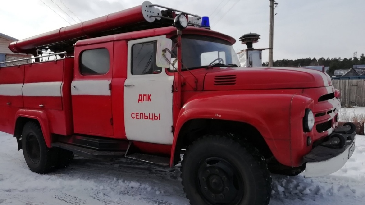 Готовность добровольных пожарных проверили в Сельцах Рыбновского района -