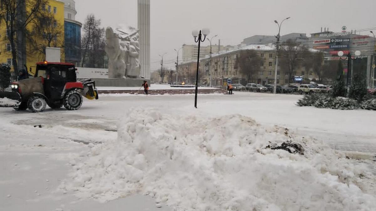 На улицах Рязани борются с последствиями снегопада | ИЗДАТЕЛЬСТВО «ПРЕССА»