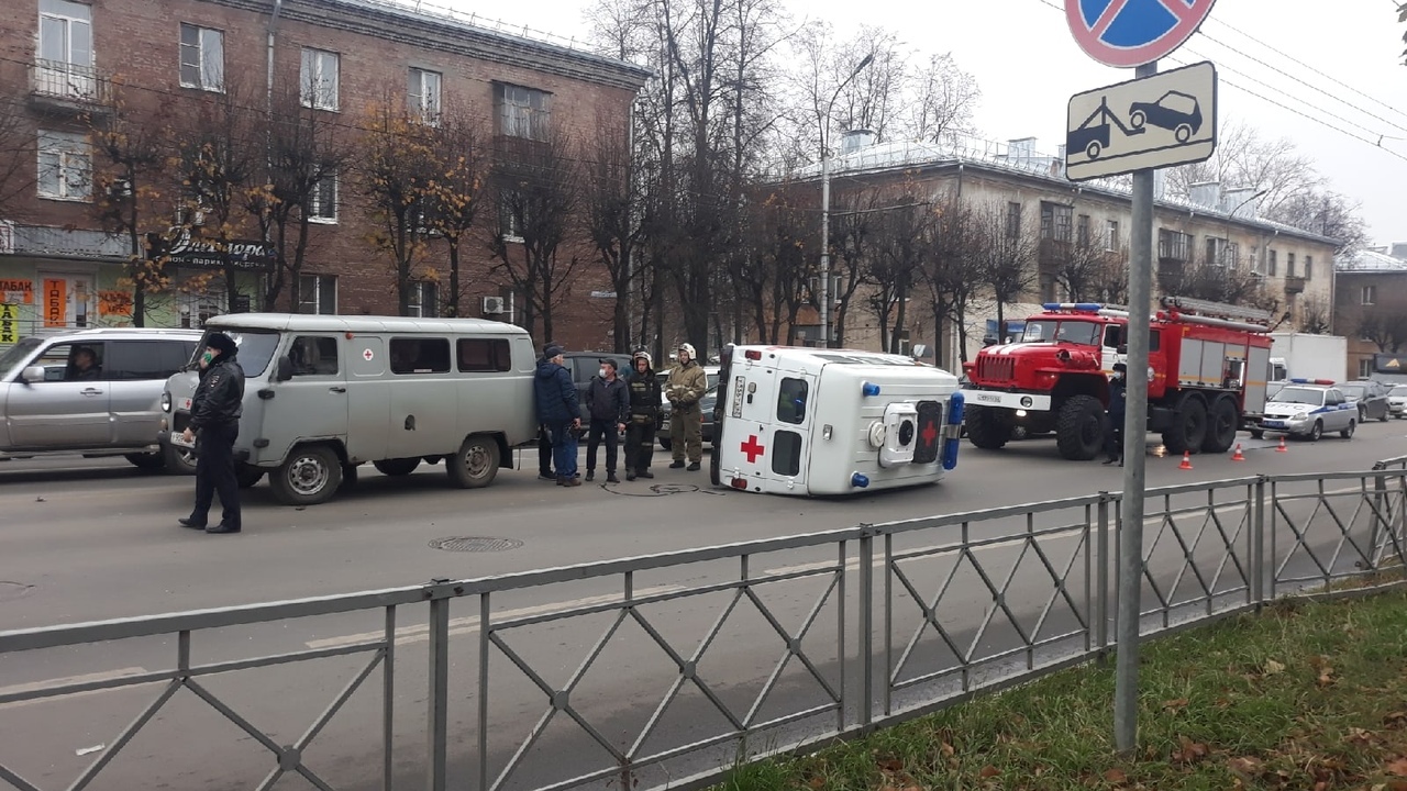 Еще одна машина скорой помощи перевернулась в ДТП в Рязани - ИЗДАТЕЛЬСТВО