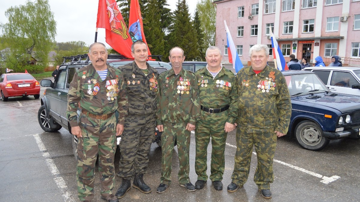 В День Победы «Боевое братство» организовало в Старожилове автопробег |