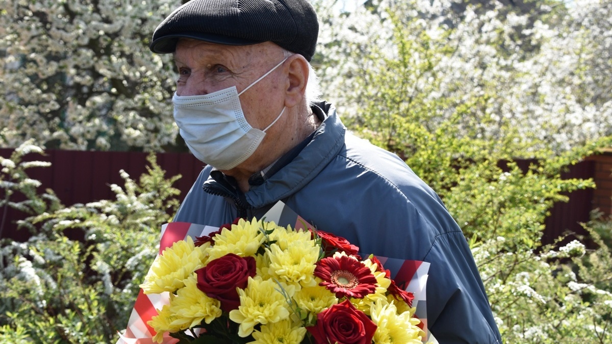 От всей души поздравляем Ивана Ивановича Алдошкина с 80-летием!