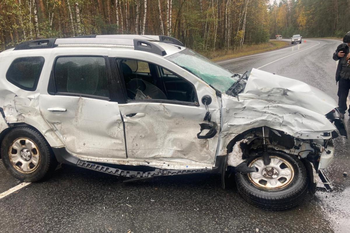 Возле Криуши Клепиковского района столкнулись Renault Duster и бензовоз  Scania | 19.10.2022 | Рязань - БезФормата