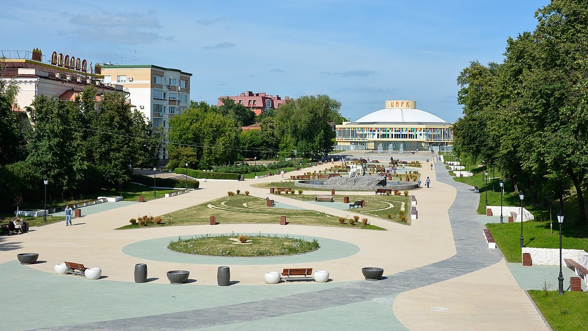 Вдоль по Лыбеди-реке. Клад купца Селиванова, легенда о призраке в синагоге