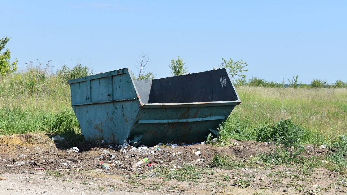 В Путятине вывезли крупногабаритный мусор после жалоб местных жителей |