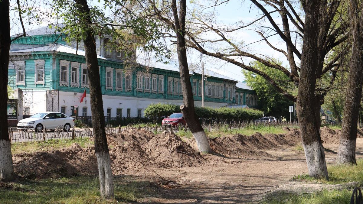 В Спас-Клепиках благоустраивают скверы | ИЗДАТЕЛЬСТВО «ПРЕССА»