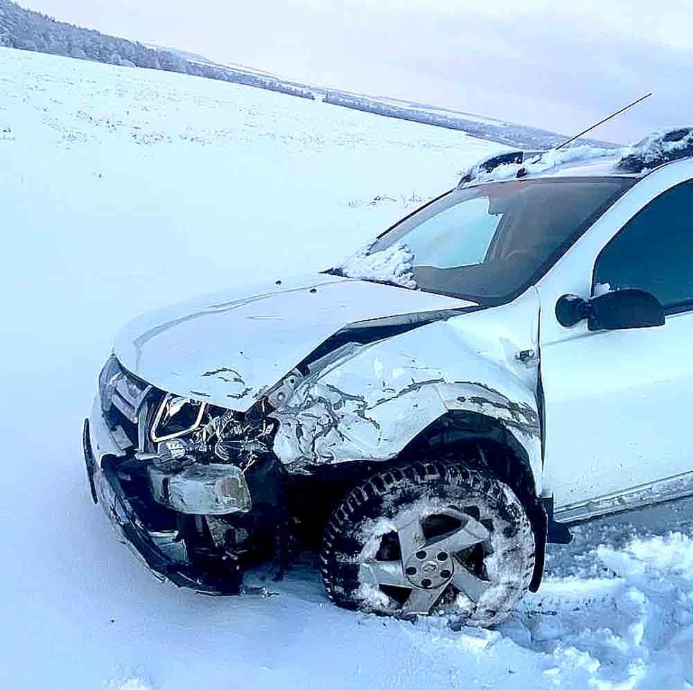 Два Renault столкнулись на 69-м километре дороги Рязань – Пронск – Скопин