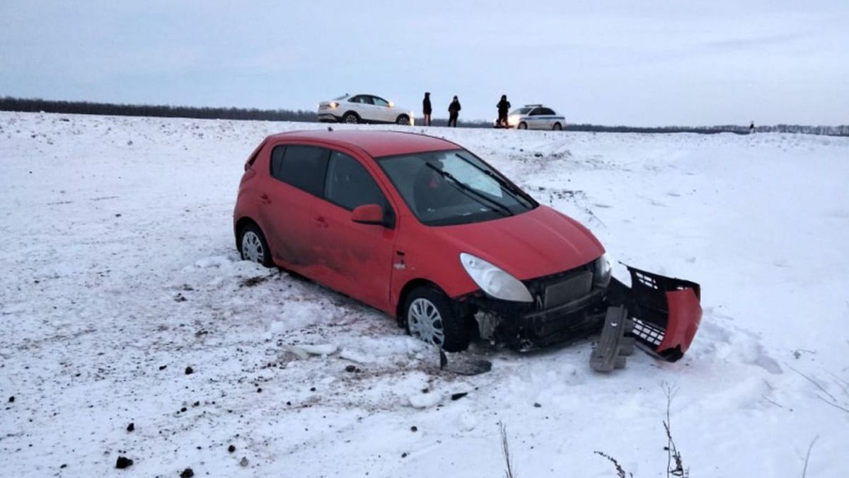 В Ряжском районе в ДТП пострадала 23-летняя рязанка | 24.01.2024 | Рязань -  БезФормата