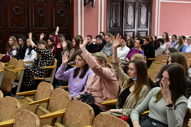 Ргу рязань факультеты и специальности. Студенты РГУ Рязани. Факультеты РГУ им.Есенина в Рязани 2022.