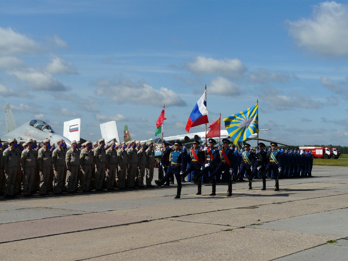 Дягилево авиадартс 2021. Авиабаза дягилево рязань. Авиадартс рязань 2021 китай. Дягилево аэродром дальней авиации. Аэродром дягилево фото.