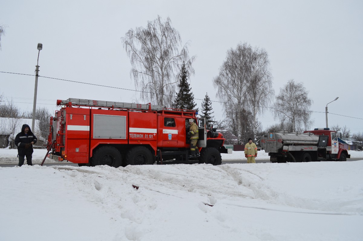 В старожиловском селе Чернобаево сгорел дом | 02.02.2022 | Рязань -  БезФормата