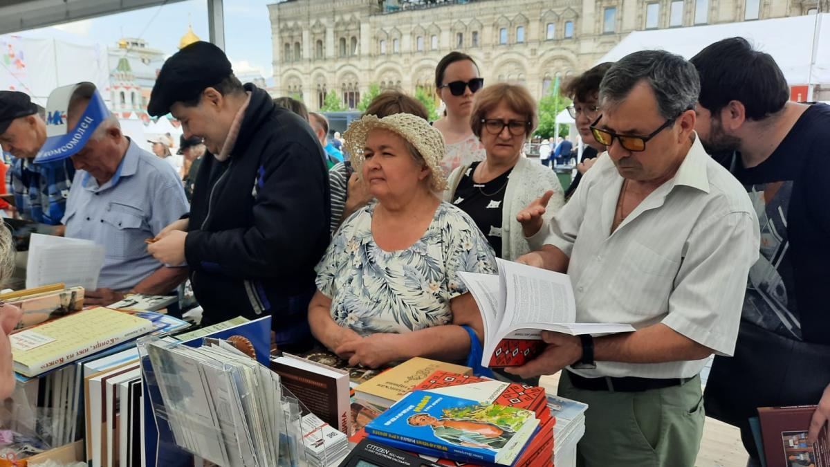 Рязанские издатели представили более 200 новинок на X книжном фестивале  «Красная площадь» | 06.06.2024 | Рязань - БезФормата