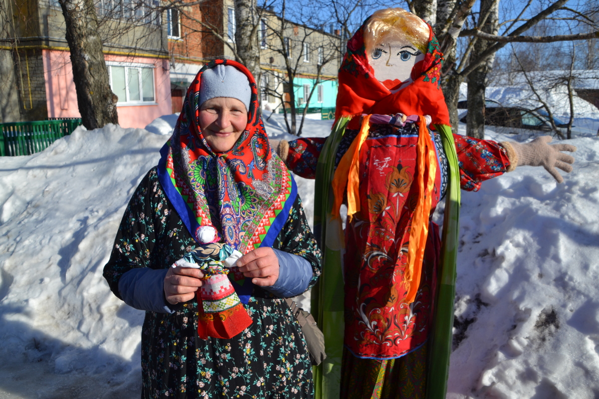 В Сапожке отмечают Масленицу | 13.03.2024 | Рязань - БезФормата