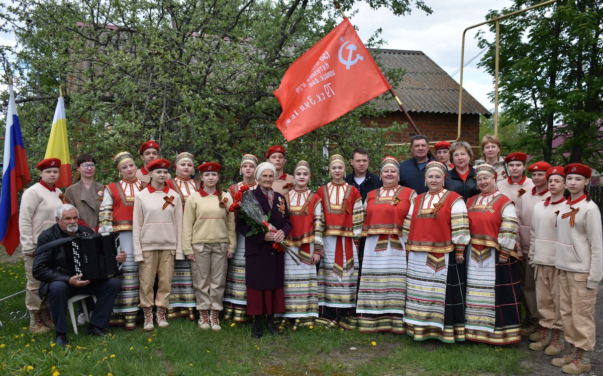 В Ряжске провели персональные парады для ветеранов | 08.05.2023 | Рязань -  БезФормата