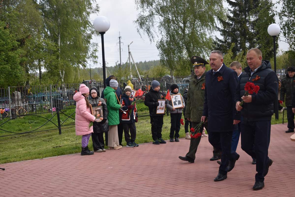 Митинг в честь Дня Победы прошел в Захарове | 09.05.2024 | Рязань -  БезФормата