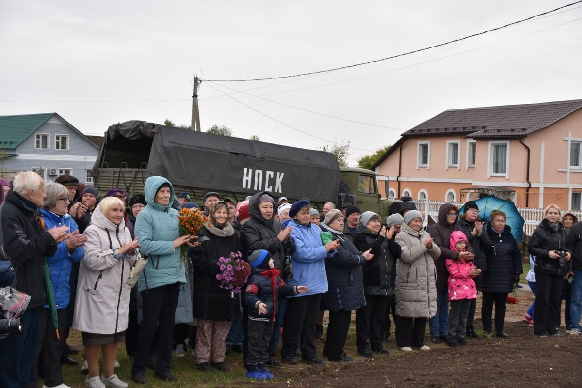 В Петровичах Спасского района открыли обновленный монумент участникам  Великой Отечественной войны | 16.10.2023 | Рязань - БезФормата